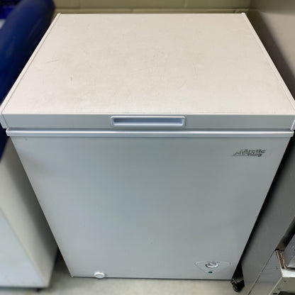 Arctic King 5.0 cu ft Chest Freezer - (USED)