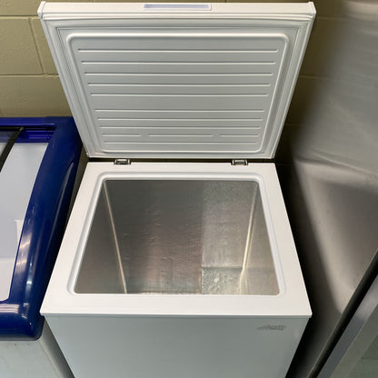 Arctic King 5.0 cu ft Chest Freezer - (USED)