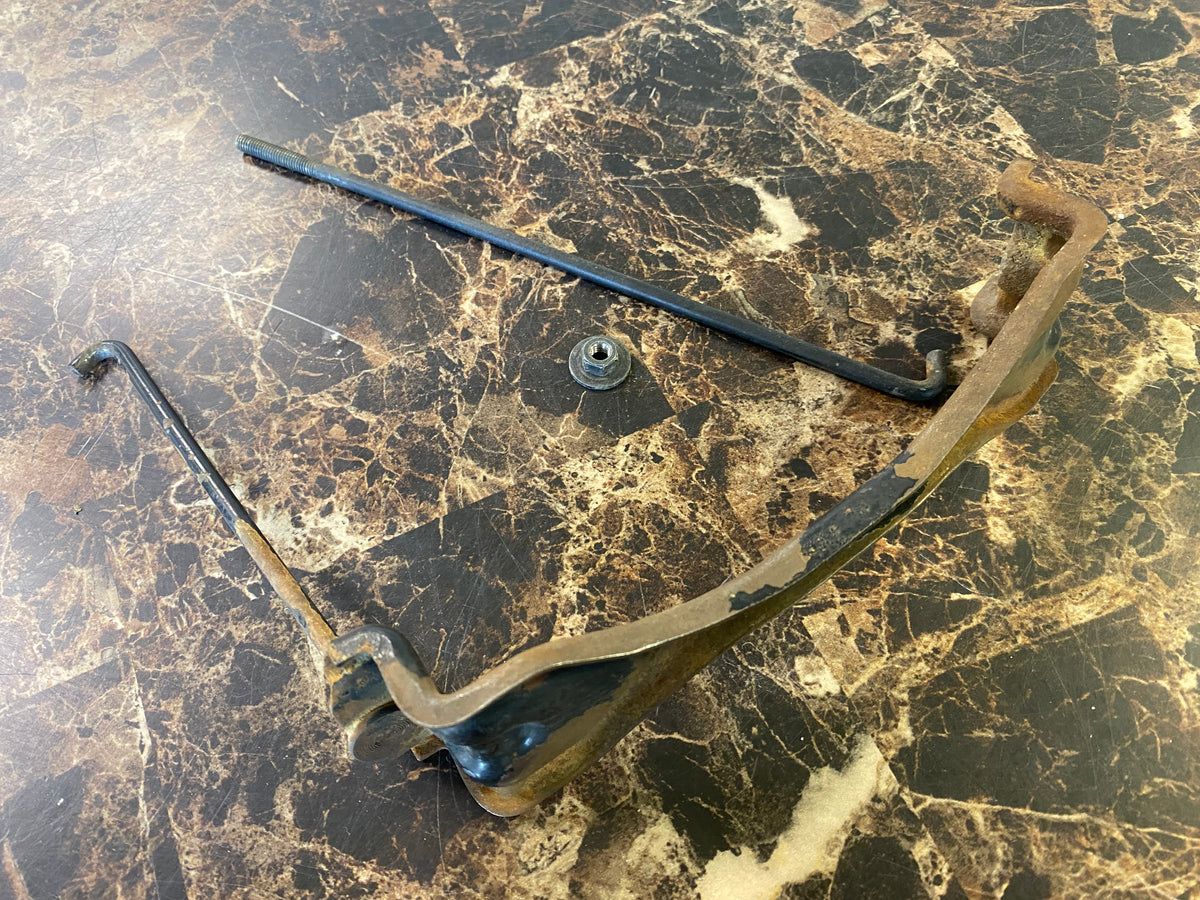 Gen.2 2005 Toyota Tacoma - Battery Clamp/Holster