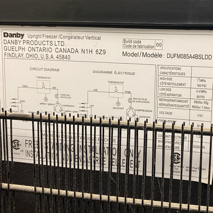 Danby Designer 8.5 cu. ft. Upright Freezer - (USED)