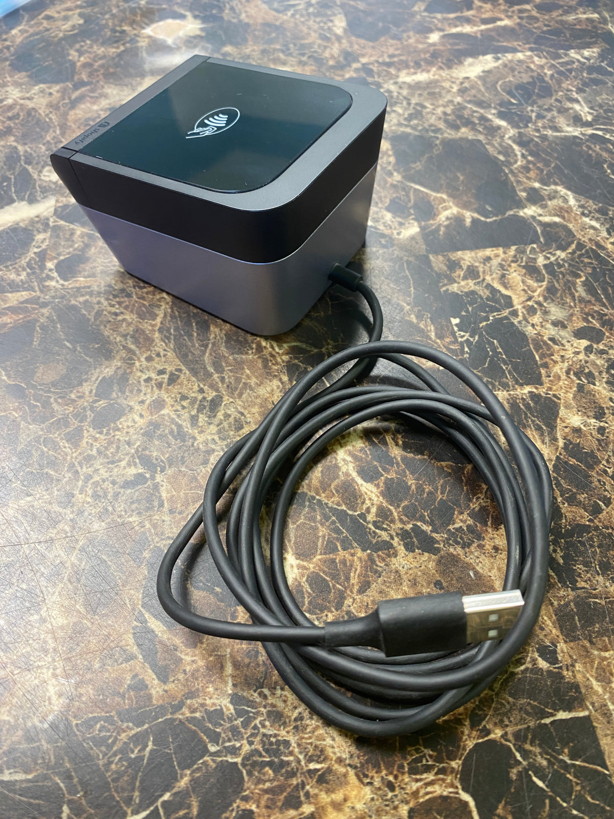 Shopify Tap & Chip S1801 Card Reader With Dock